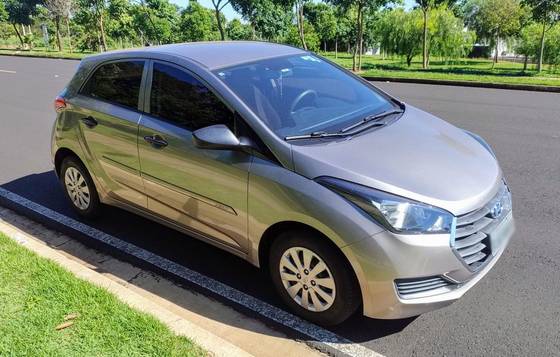 HYUNDAI HB20 1.0 COMFORT 12V FLEX 4P MANUAL